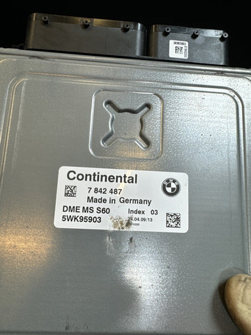 08-13 BMW E90 E92 E93 M3 S65 V8 4.0 OEM ENGINE COMPUTER DME 7842403 MSS60