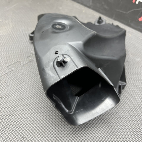 Original BMW 13718095805 Intake Lower Housing 21-23 G80 G82 G83 M3 M4