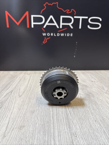 NEW OEM 15-20 F80 F82 F83 M3 M4 S55 Intake Timing Camshaft Gear 11367583207