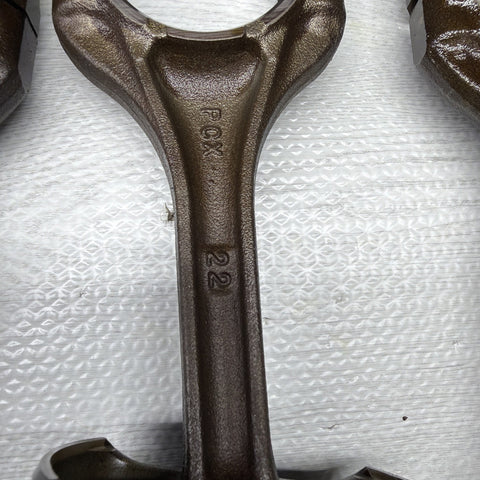 2003 Honda S2000 AP1 F20C 2.0L Pistons / Connecting Rods