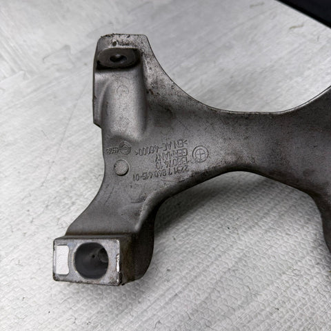 08-13 BMW 3 Series E90 E92 E93 M3 Gearbox Supporting Bracket Mount OEM 7840415