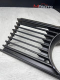 84-92 BMW 318i Left (1 945 885.0) & Right (1 876 094.0) Headlight Grille E30 OEM