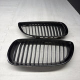 08-13 BMW E90 E92 E93 M3 Front Kidney Grilles Gloss Black