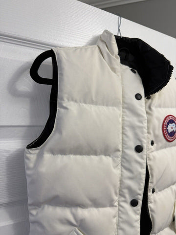 RARE! Canada Goose Woman’s Down Freestyle Vest North Star White 2XS *Stained*