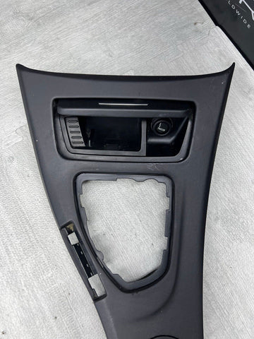 2008 BMW E93 M3 MANUAL CCC LEATHER CENTER CONSOLE TRIM