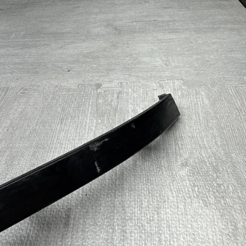BMW E46 M3 01-06 FRONT LEFT HEADLIGHT MOLDING  *Notes*