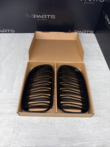 NEW BMW 08-13 E92 E93 335 Front Kidney Grilles Gloss Black Set Double Slotted