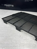 BMW F90 F92 F93 M5 M8 Genuine 17118096936 228281-10 RADIATOR GRILLE VENT COVER