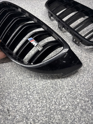 BMW 15-20 F80 F82 F83 M3 M4 Bumper Kidney Grilles Black OEM