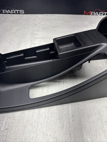 01-06 BMW E46 330 328 325 M3 CONVERTIBLE BLACK CENTER CONSOLE