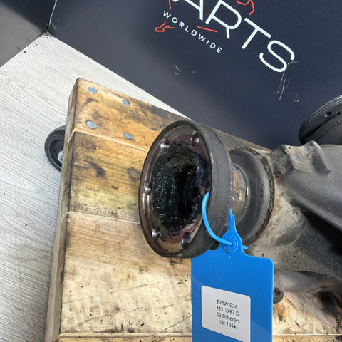 BMW E36 M3 94-99 S52 MANUAL TRANS M/T DIFFERENTIAL 3.23 CARRIER *Notes*