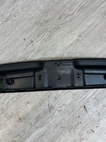 BMW 21-25 G80 G82 G83 M3 M4 FRONT UPPER RADIATOR TRIM COVER PANEL 8080626