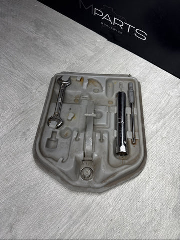 BMW OEM E30 TRUNK LID TOOL KIT TRAY REAR FLAP GRAY + TOOLS 71111128911