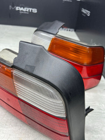 BMW 3 Series E36 M3 94-99 4dr Sedan Rear Amber Tail Lights Lamps Set OEM *Notes*