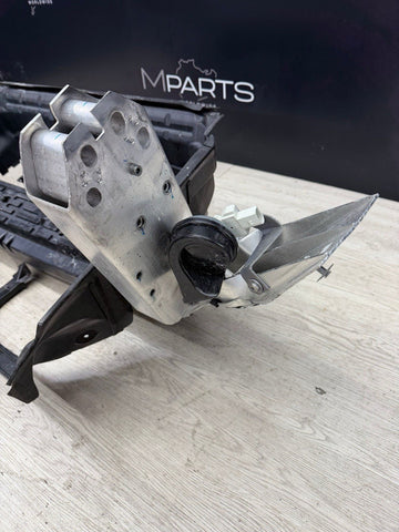 (PICKUP ONLY) BMW 19-23 330i G20 M340 Front Reinforcement Beam Bar *Damage