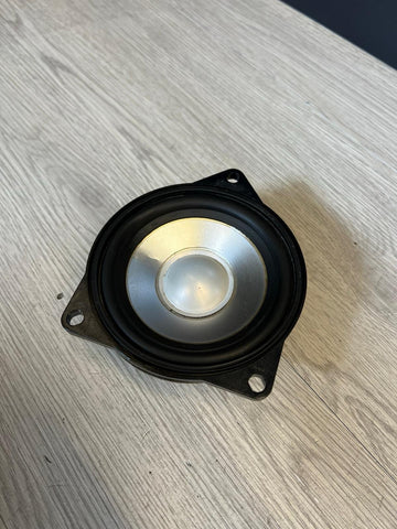 OEM Genuine BMW 06-10 E60 M5 Speaker 6930903