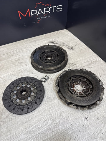 01-06 BMW E46 M3 FLYWHEEL CLUTCH PRESSURE PLATE KIT OEM LUK 8.2MM THICKNESS