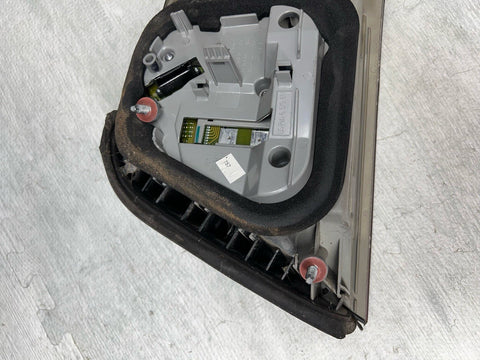 01-06 E46 BMW 330 M3 CONVERTIBLE REAR LED TAIL LIGHT LEFT 6937453 TINTED SMOKED