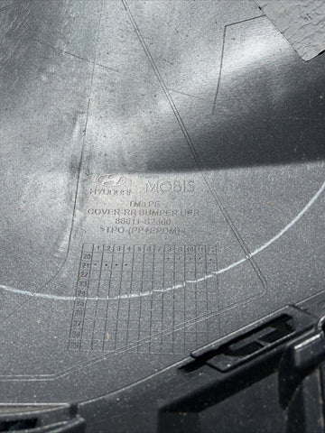 (PICKUP ONLY) OEM 2017-2018 Hyundai Elantra Rear Bumper Cover 86611F2500