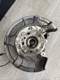 BMW 20-25 F96 X6M REAR RIGHT PASSENGER SIDE SPINDLE KNUCKLE HUB