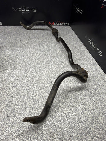 BMW E39 M5 98-03 Front Swaybar Sway Bar OEM