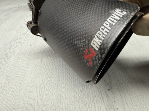 15-20 BMW F80 F82 F83 F87 M2 M3 M4 Carbon Fiber Exhaust Tips Akrapovic