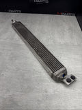 08-13 OEM BMW M3 E90 E92 E93 S65 Engine Oil Cooler 2284075