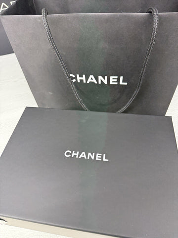 CHANEL 25 Small Black Purse Bag Box