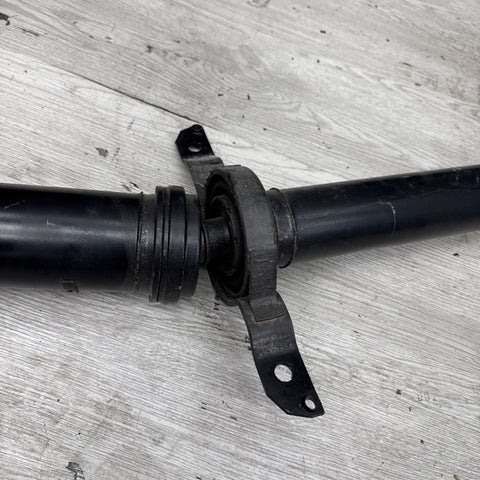 2017-2018 PORSCHE MACAN 2.0L REAR Driveshaft Propeller Shaft 95B521101J