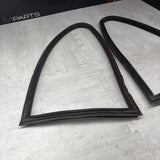 01-06 BMW E46 M3 Rear Vent Quarter Glass Window Seal Gasket Weatherstrip Set OEM