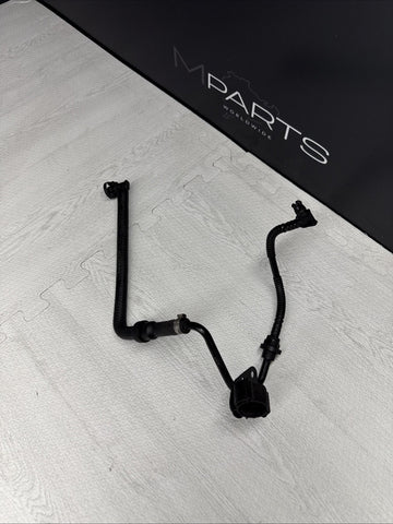 BMW 01-06 E46 M3 Crankcase Ventilation Oil Separator Vent Hose Oil Pan 7831336