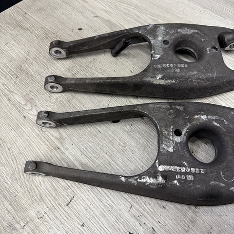 15-20 OEM BMW F80 F82 F83 M3 M4 Rear Passenger Driver Control Arms Pair