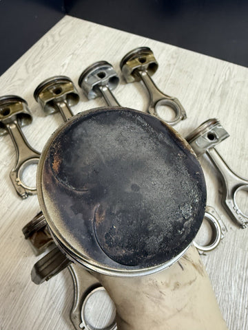08-13 BMW E90 E92 E93 M3 V8 S65 Engine Pistons & Connecting Rods OEM Set