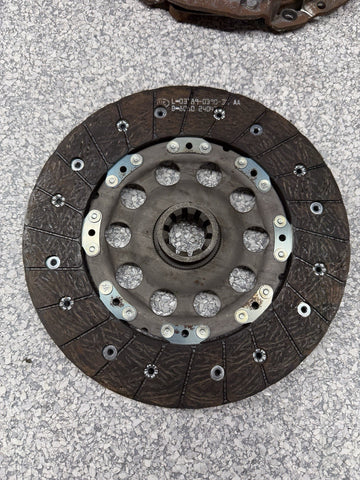 LUK BMW 01-06 E46 M3 S54 FLYWHEEL CLUTCH KIT DISC 9.3MM