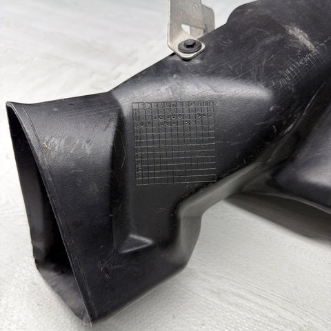 BMW E90 E92 E93 M3 08-13 Front Left Intake Box Air Duct Guide OEM