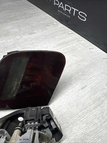 03-06 BMW E46 325 330 M3 Trunk Mounted Inner Tail lights 6920706 *Tinted*