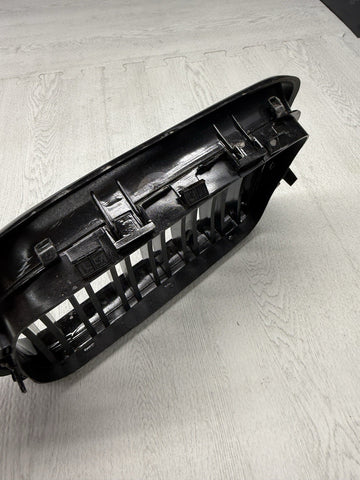 BMW 97-99 E36 M3 Front Kidney Grille Grill Gloss Black Right Passenger