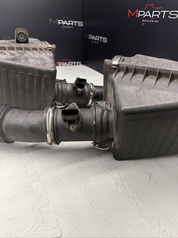 BMW E39 M5 Right/Left Side Air Intake Airbox MAF Sensor Assembly OEM