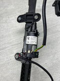 2006-2013 BMW E92 E93 M3 COUPE RIGHT SEAT BELT HANDOVER 7211 9165380-02 OEM