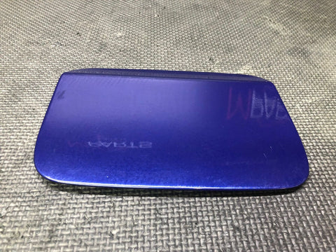 BMW E90 M3 REAR FUEL GAS FILLER CAP COVER DOOR LID BRACKET INTERLAGOS BLUE