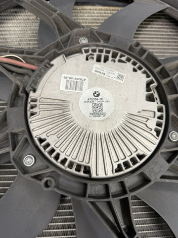 15-20 OEM BMW F80 F82 F83 M3 M4 Electric Radiator Cooling Fan w/Shroud