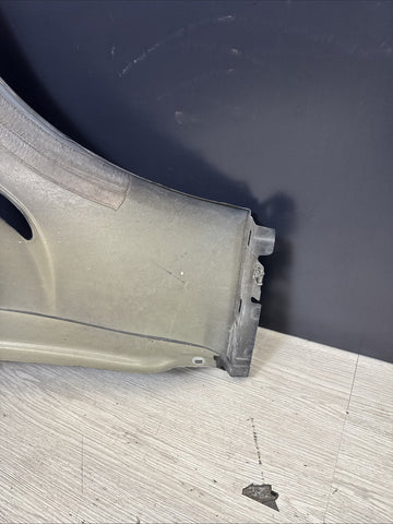 15-20 OEM BMW F82 F83 M4 Driver Left Side Fender Panel Shell White *Notes*