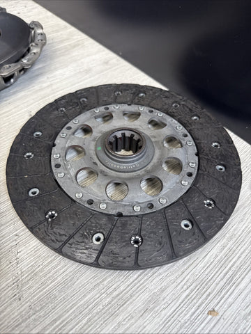 01-06 BMW E46 M3 FLYWHEEL CLUTCH PRESSURE PLATE KIT OEM LUK 9MM THICKNESS