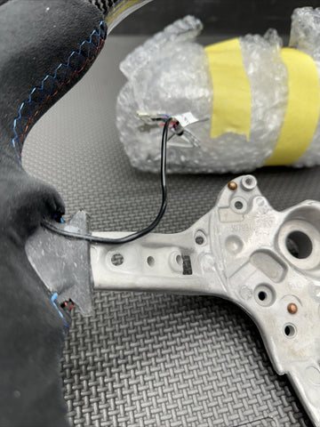 15-20 BMW F80 F82 F83 M3 M4 OHC Carbon fiber Steering Wheel Manual DCT Led