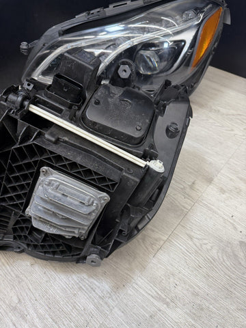 2014-2016 MERCEDES E63 S AMG OEM FRONT RIGHT HEADLIGHT ASSEMBLY COMPLETE