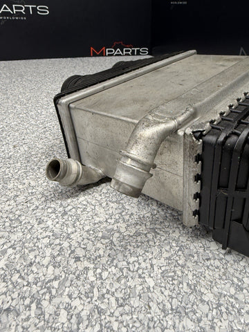15-21 BMW S55 F80 F82 F87 F83 M4 M3 M2 TOP MOUNT INTERCOOLER AIR COOLER OEM