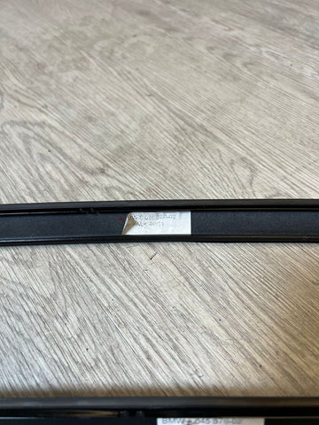 Original 08-13 BMW E92 M3 Coupe Roof Rails Mouldings Pair 51138045379