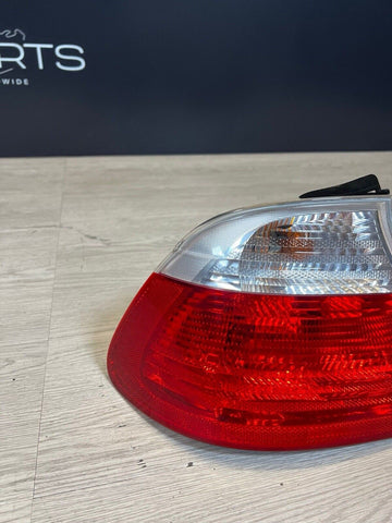 BMW E46 M3 01-03 CONVERTIBLE TAIL LIGHTS LAMPS SET OEM 8384844