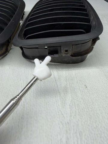 BMW 01-06 E46 M3 Front Kidney Grilles Matte Black Set