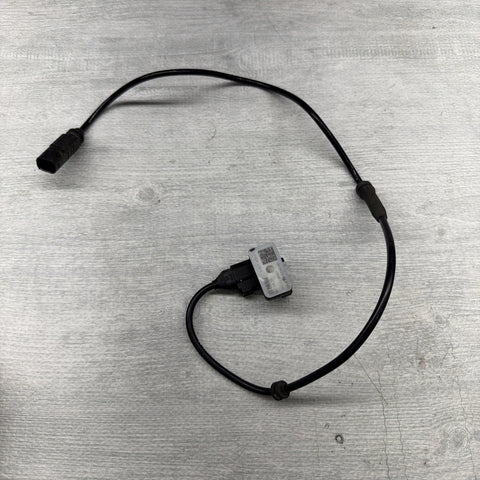 BMW F80 F82 M3 M3 M4 15-20 Acceleration Sensor 6871465
